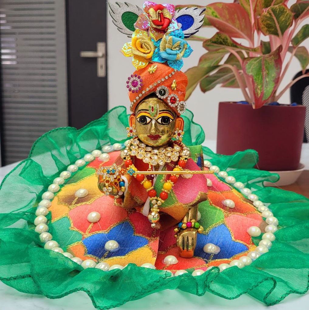 Laddu Gopal Dress: Size 3 - Wooden Yoga Props, Handmade Products Online  from Studio79
